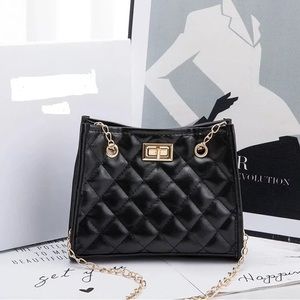 Bestella Purse